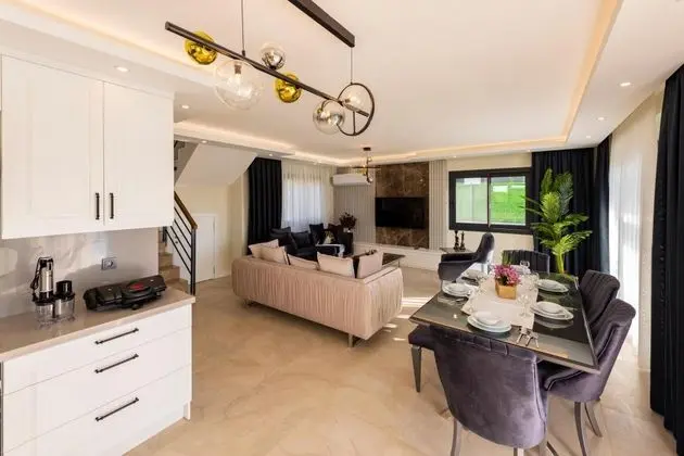 Villa, Havuz ve Bahçe Manzaralı, Aileye Özel