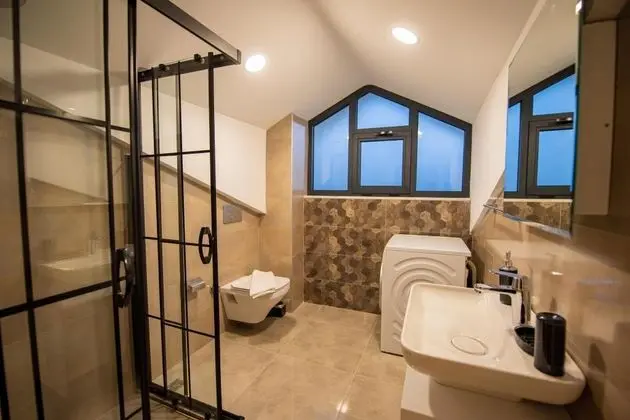 Villa, Havuz ve Bahçe Manzaralı, Özel Havuzlu ve Bahçeli