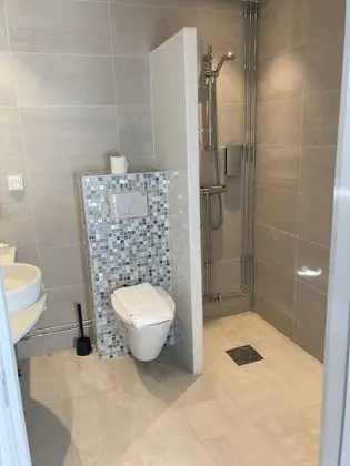 Basic Tek Kişilik Oda, Banyolu/Duşlu