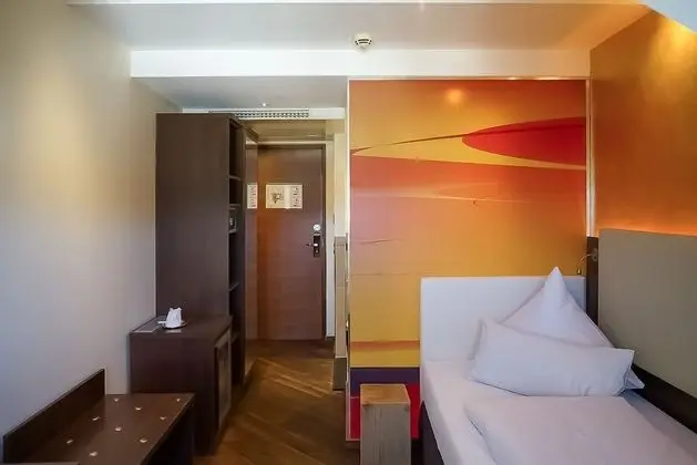 Tek Kişilik Oda