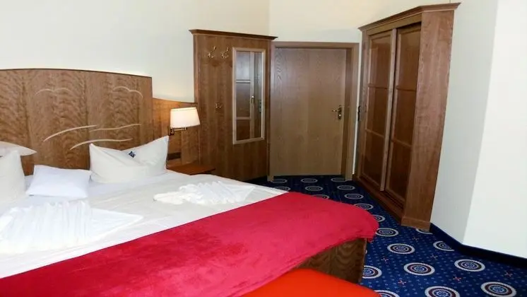 Comfort Tek Büyük Yataklı Oda