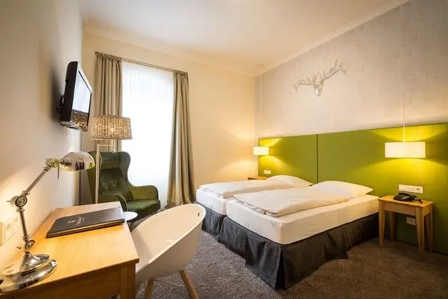 Tek Büyük Yataklı Oda