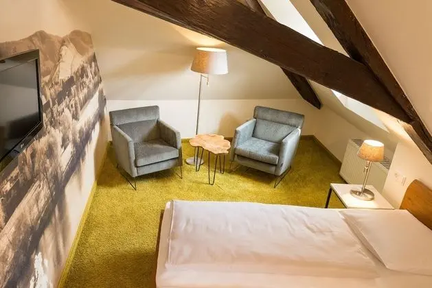 Tek Büyük Yataklı Oda