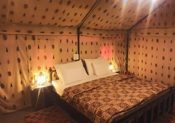 Deluxe Tek Büyük veya İki Ayrı Yataklı Oda, 1 En Büyük (King) Boy Yatak, Nehir Manzaralı