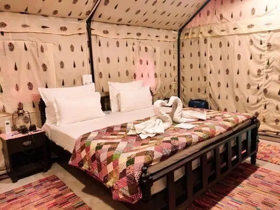 Deluxe Tek Büyük veya İki Ayrı Yataklı Oda, 1 En Büyük (King) Boy Yatak, Nehir Manzaralı