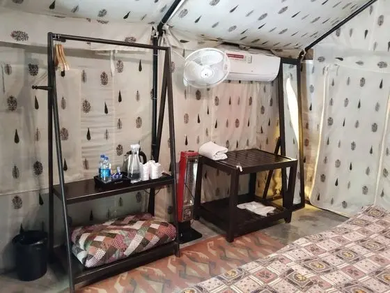 Deluxe Tek Büyük veya İki Ayrı Yataklı Oda, 1 En Büyük (King) Boy Yatak, Nehir Manzaralı