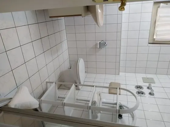 Economy Tek Büyük Yataklı Oda