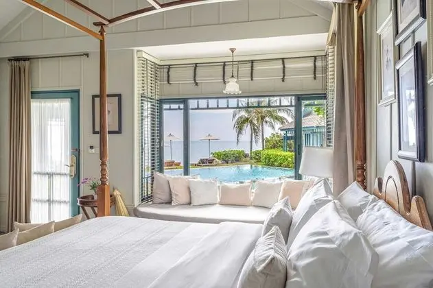 Beach Villa with Sea View