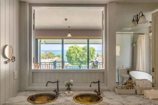 Devasom Signature Suite with Sea View