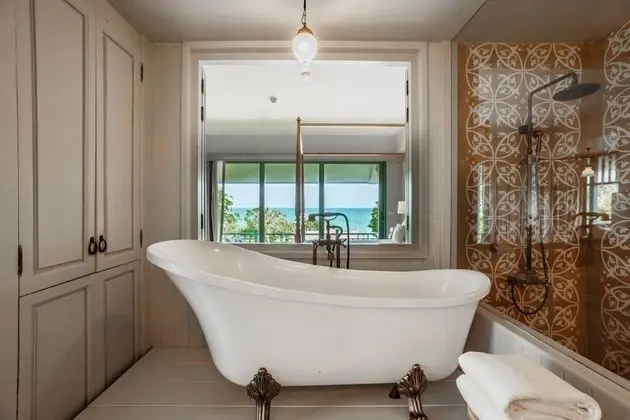 Seaside Suite with Sea View