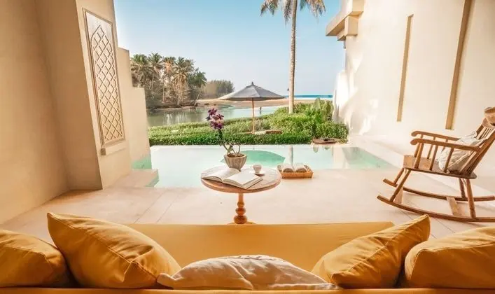 Seaside Pool Paradise Suite
