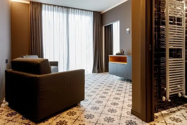 Superior Süit, Göl Manzaralı