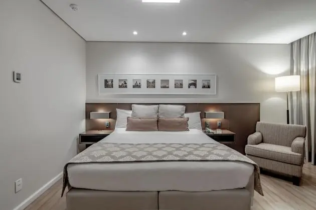 Superior Tek Büyük Yataklı Oda (Luxo)