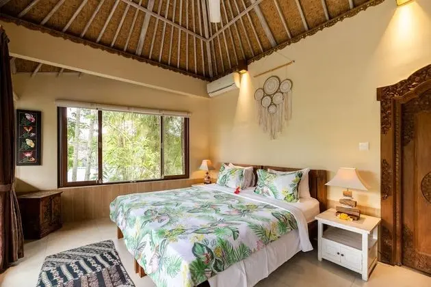 Deluxe Villa, 2 Yatak Odası, 2 Banyolu, Havuz Manzaralı (Private Avanti)