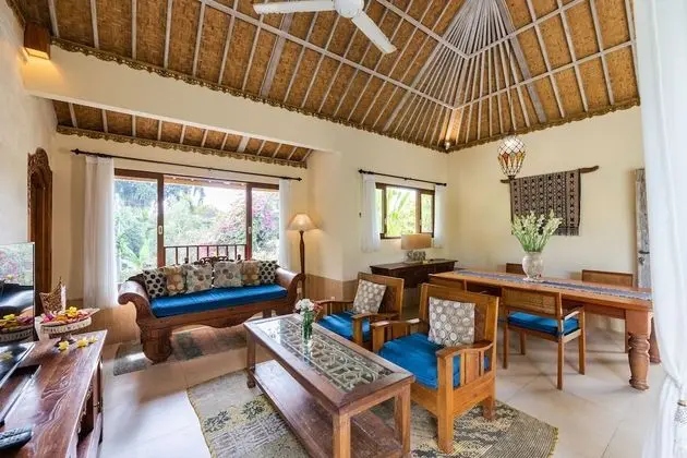 Deluxe Villa, 2 Yatak Odası, 2 Banyolu, Havuz Manzaralı (Private Avanti)
