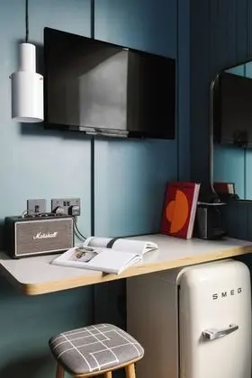 Deluxe Tek Büyük Yataklı Oda