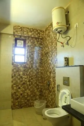 Club Süit, 1 En Büyük (King) Boy Yatak, Sigara İçilebilir, Dağ Manzaralı