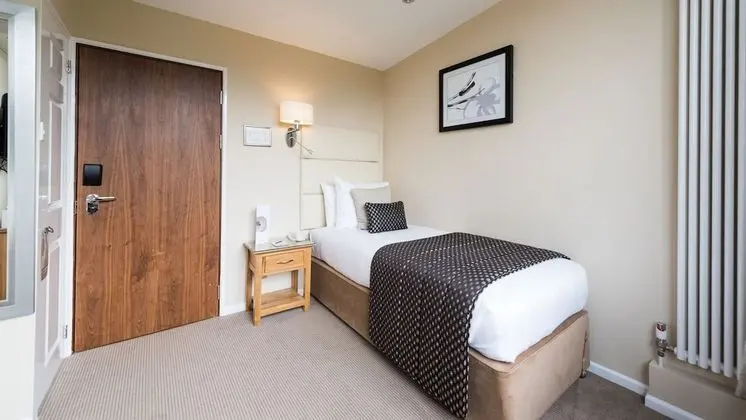 Basic Tek Kişilik Oda