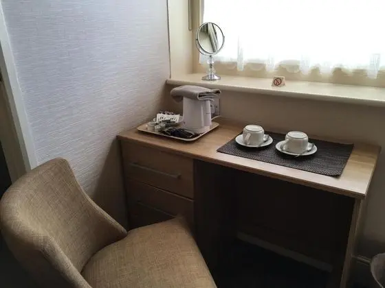 Tek Büyük Yataklı Oda, Banyolu/Duşlu, Kısmi Deniz Manzaralı (Second Floor)