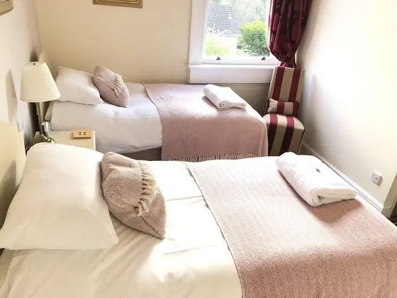 İki Ayrı Yataklı Oda, 2 Tek Kişilik Yatak