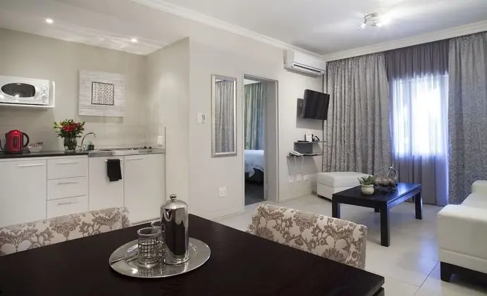 Standard Apart Daire, 1 Yatak Odası, Balkon, Bahçeli
