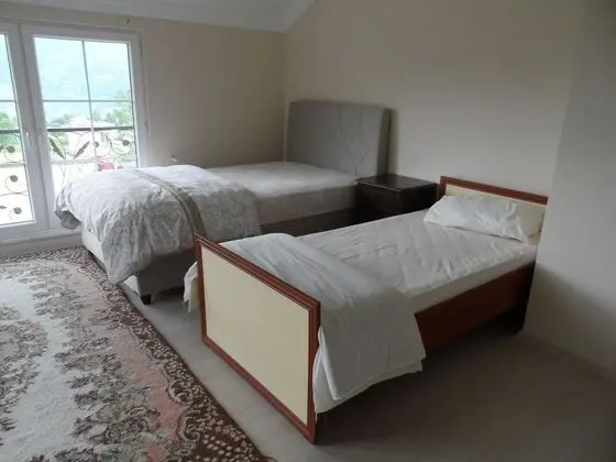 Duplex, 4 Bedrooms