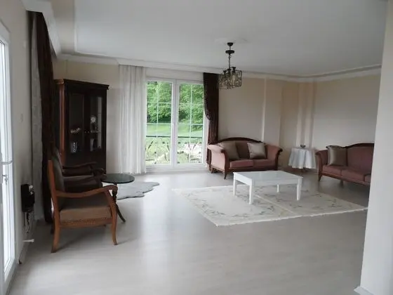 Duplex, 4 Bedrooms