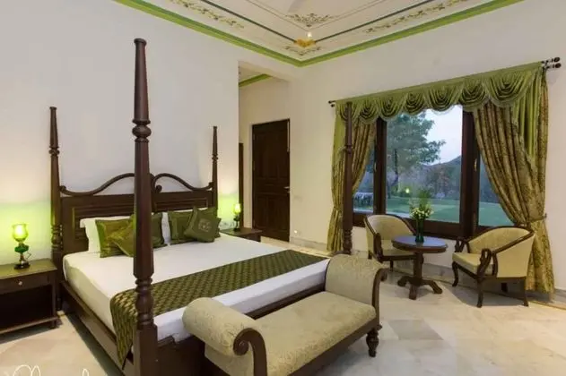 Luxury Tek Büyük Yataklı Oda