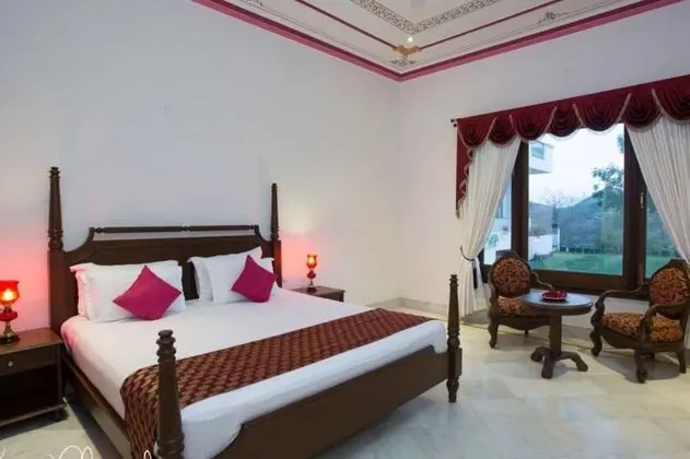 Luxury Tek Büyük Yataklı Oda