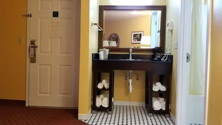 Deluxe Oda, 2 Çift Kişilik Yatak, Sigara İçilmez, Balkon