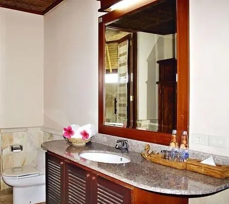 Dewani Deluxe Room Only