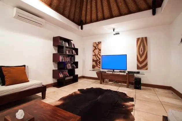 Villa, 4 Yatak Odası, Kişiye Özel Havuzlu, Havuz Manzaralı