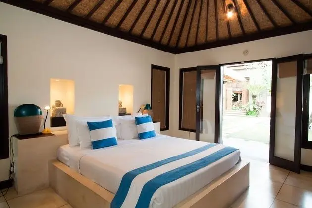 Villa, 5 Yatak Odası, Kişiye Özel Havuzlu, Havuz Manzaralı