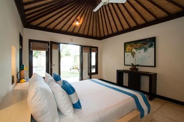 Villa, 5 Yatak Odası, Kişiye Özel Havuzlu, Havuz Manzaralı