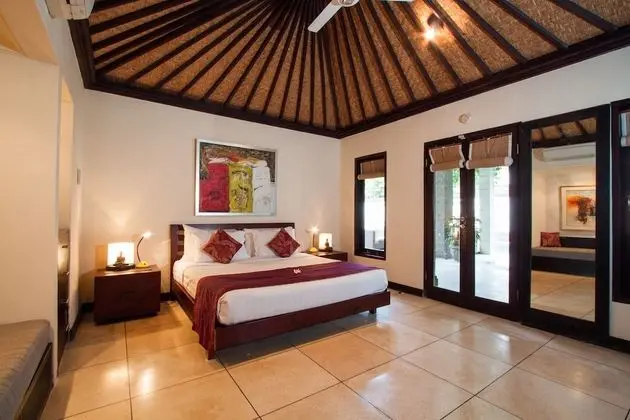 Villa, 5 Yatak Odası, Kişiye Özel Havuzlu, Havuz Manzaralı