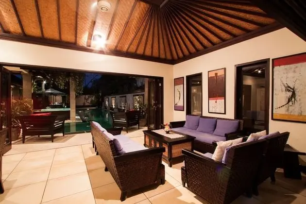 Villa, 5 Yatak Odası, Kişiye Özel Havuzlu, Havuz Manzaralı