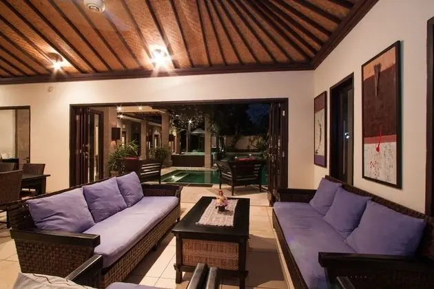 Villa, 5 Yatak Odası, Kişiye Özel Havuzlu, Havuz Manzaralı