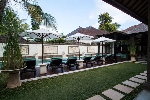 Villa, 5 Yatak Odası, Kişiye Özel Havuzlu, Havuz Manzaralı