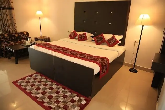 Deluxe Tek Büyük Yataklı Oda, Sigara İçilmez, Vadi Manzaralı