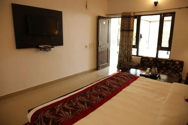 Deluxe Tek Büyük Yataklı Oda, Sigara İçilmez, Vadi Manzaralı
