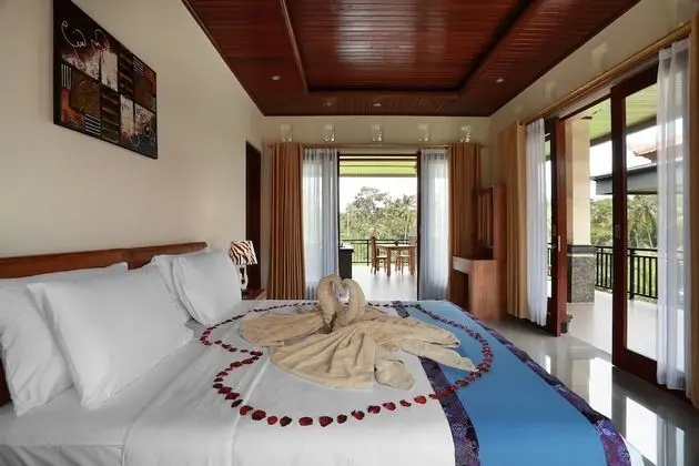 Family Villa, 2 Yatak Odası, Kişiye Özel Havuzlu