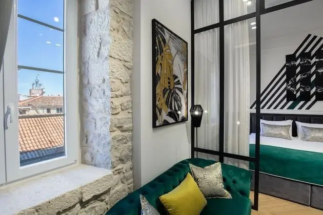 Deluxe Stüdyo Süit