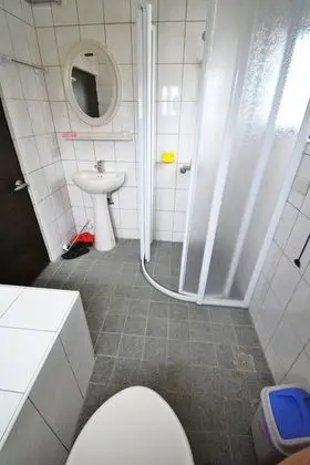 Standard Ortak Ranzalı Oda, Karma Ranzalı Oda, Ortak Banyo