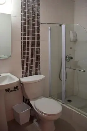 One Bedroom Apartment (Pool View)