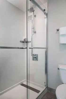 Oda, 2 Çift Kişilik Yatak