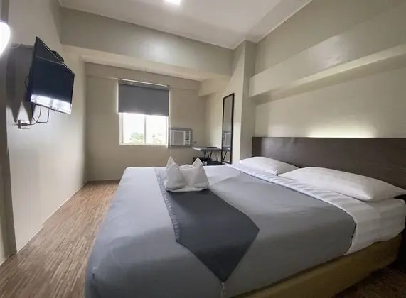 Küçük, Klimalı, Alt Kat (Standard room with shared bathroom)