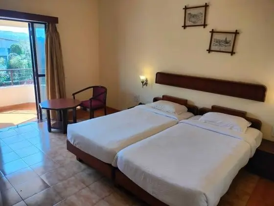 A/C Deluxe Rooms