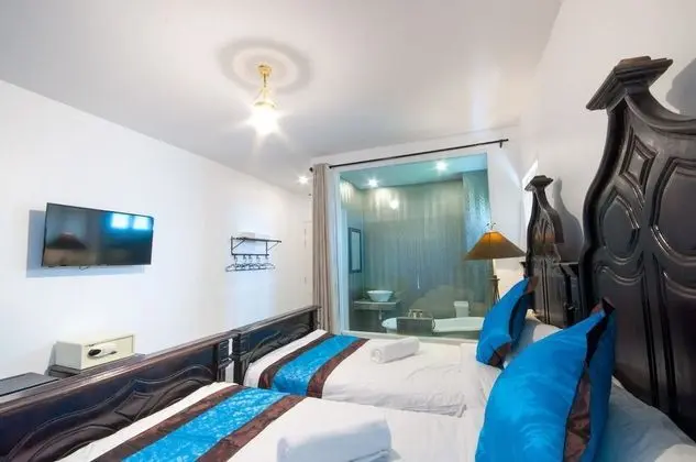 Deluxe Twin Room , Free BKK Airport Transfers, flight detail required