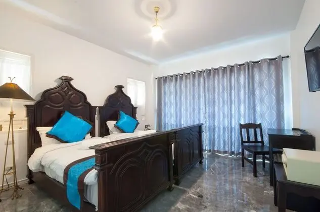 Deluxe Twin Room , Free BKK Airport Transfers, flight detail required