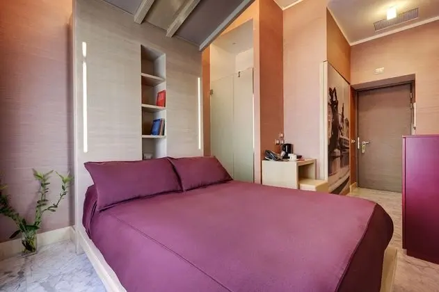 Comfort Tek Büyük veya İki Ayrı Yataklı Oda